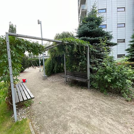 Triton Park Apartaments Varsovia Exterior foto